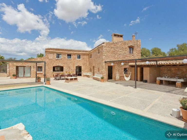 Country House for Sale in Biniali, Balearic Islands 1