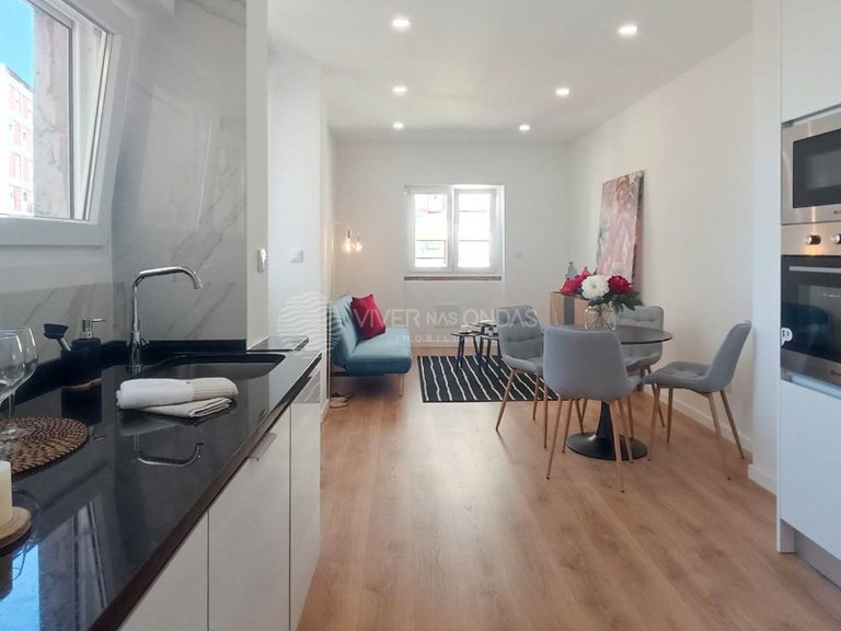 Apartment for Sale in Lisbon, Lisbon 2