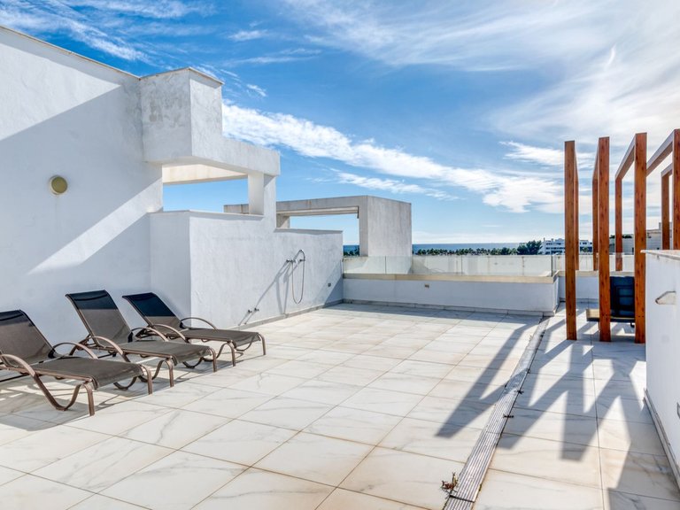 Penthouse for Sale in Estepona, Malaga 3