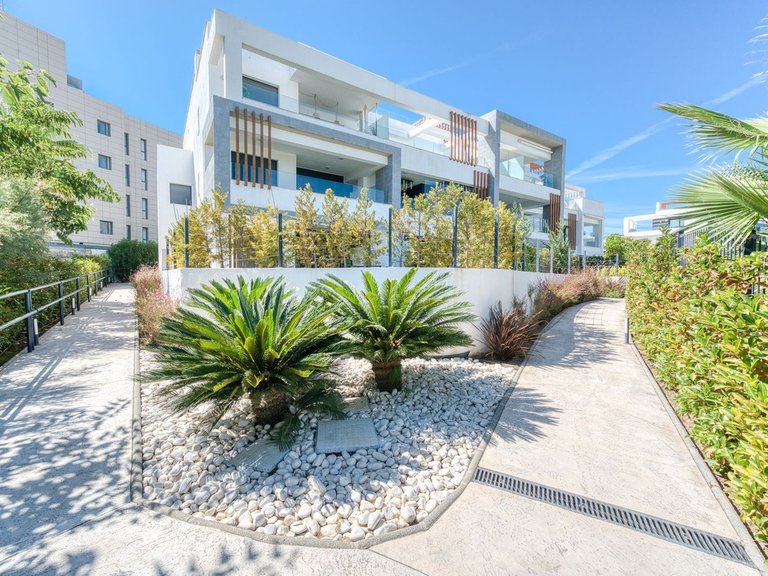 Penthouse for Sale in Estepona, Malaga 6