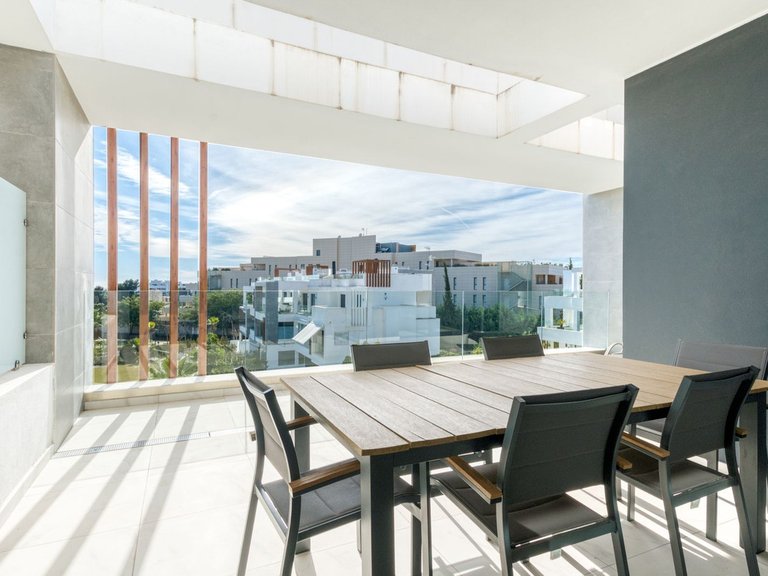 Penthouse for Sale in Estepona, Malaga 11