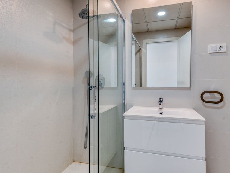 Penthouse for Sale in Estepona, Malaga 15