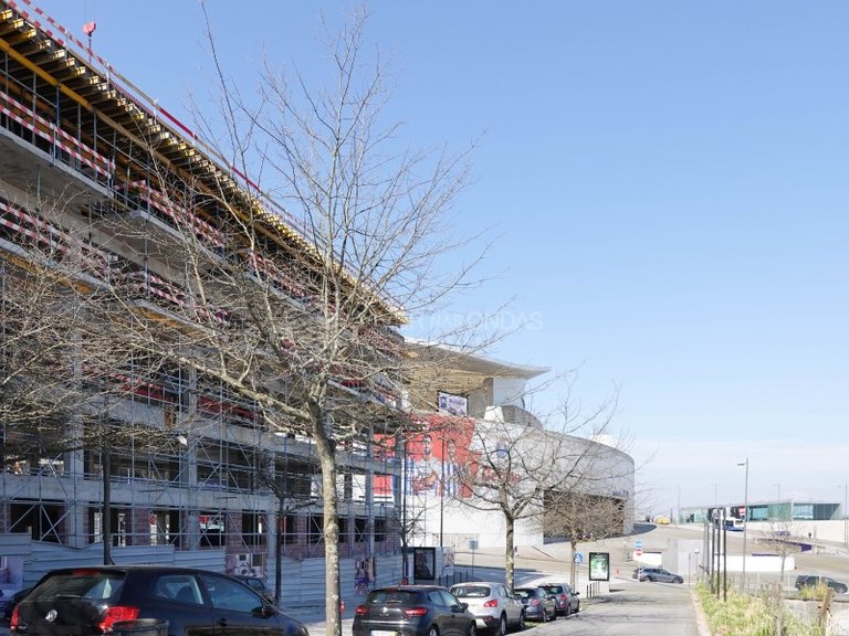 Apartment for Sale in Porto, Porto 21