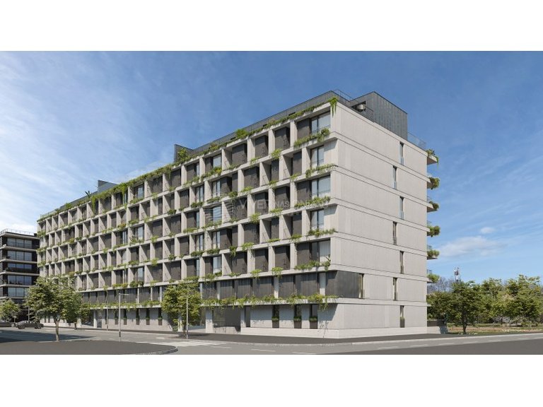 Apartment for Sale in Porto, Porto 24