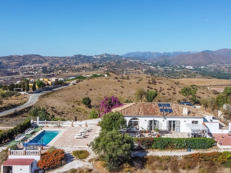 Villa for Sale in La Cala De Mijas, Malaga 4