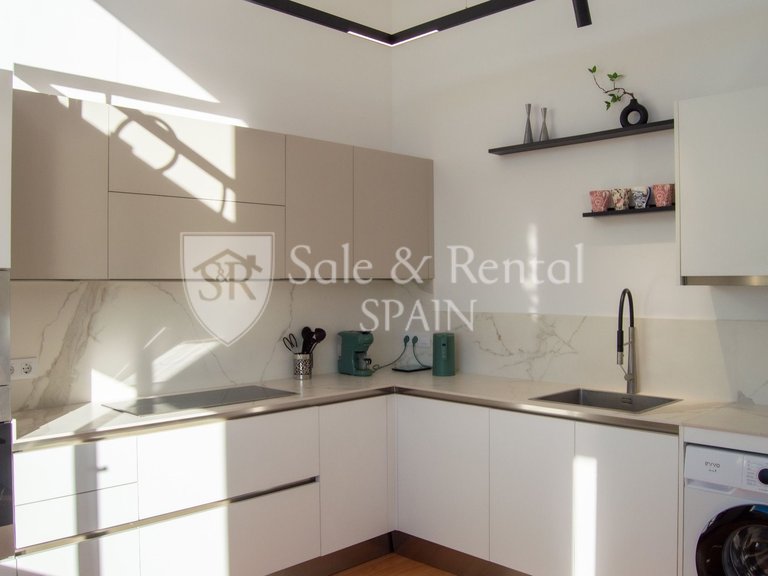 Villa for Sale in Lloret De Mar, Gerona 22