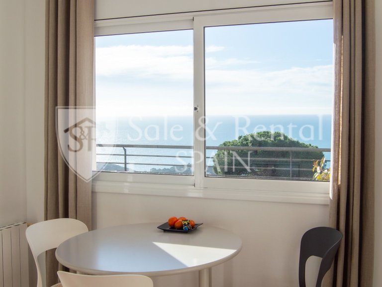 Villa for Sale in Lloret De Mar, Gerona 28