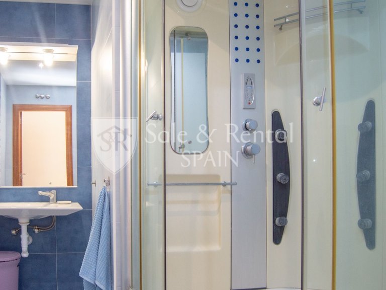 Villa for Sale in Lloret De Mar, Gerona 30