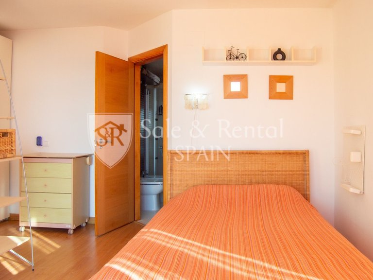 Villa for Sale in Lloret De Mar, Gerona 41
