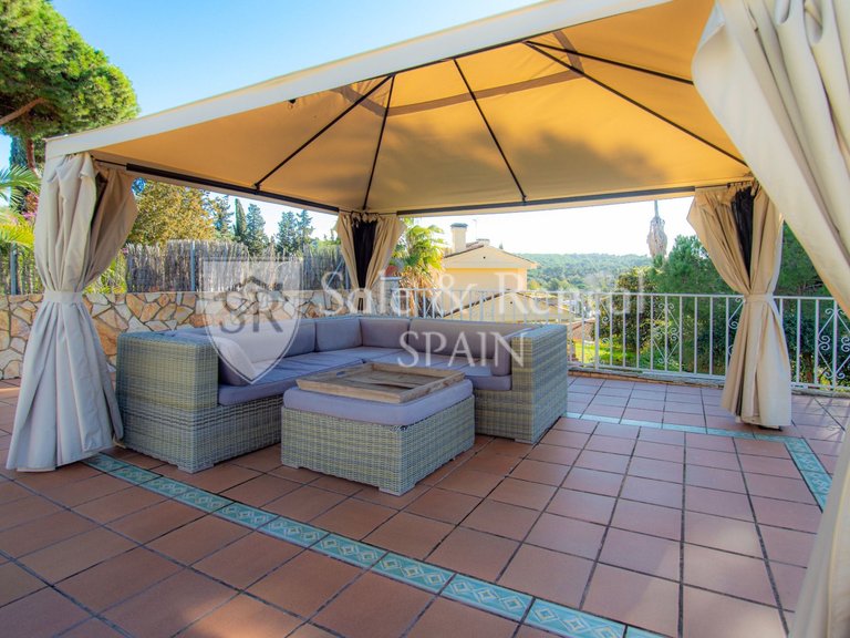 Villa for Sale in Lloret De Mar, Gerona 2