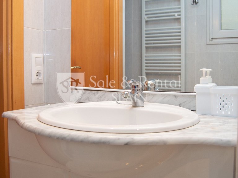 Villa for Sale in Lloret De Mar, Gerona 27