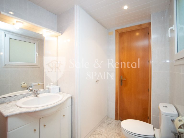 Villa for Sale in Lloret De Mar, Gerona 28