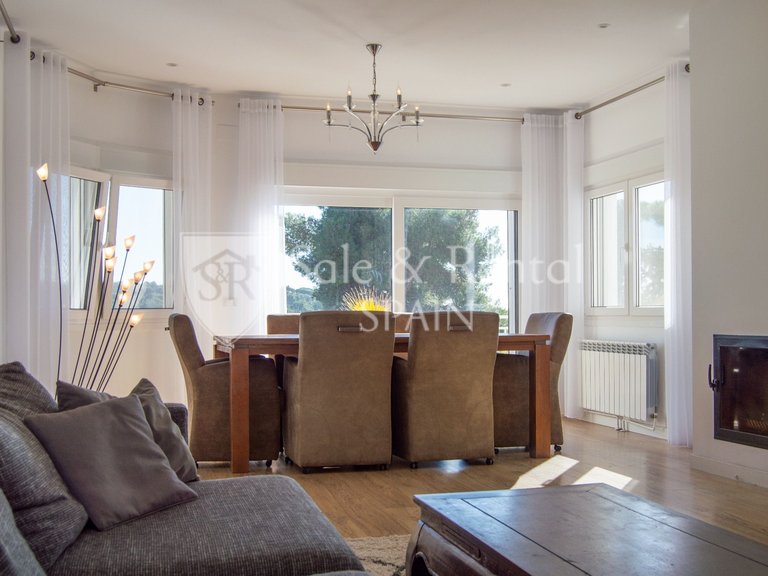 Villa for Sale in Lloret De Mar, Gerona 34