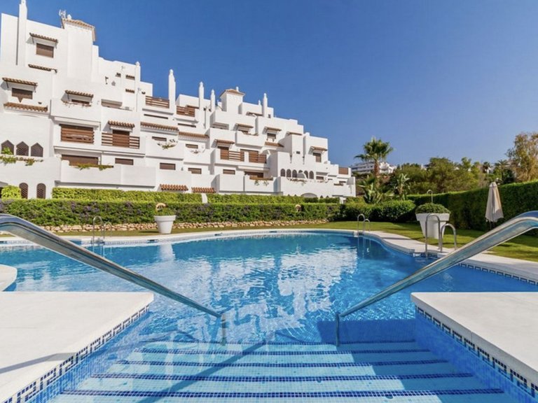 Apartment for Sale in Estepona, Malaga 1