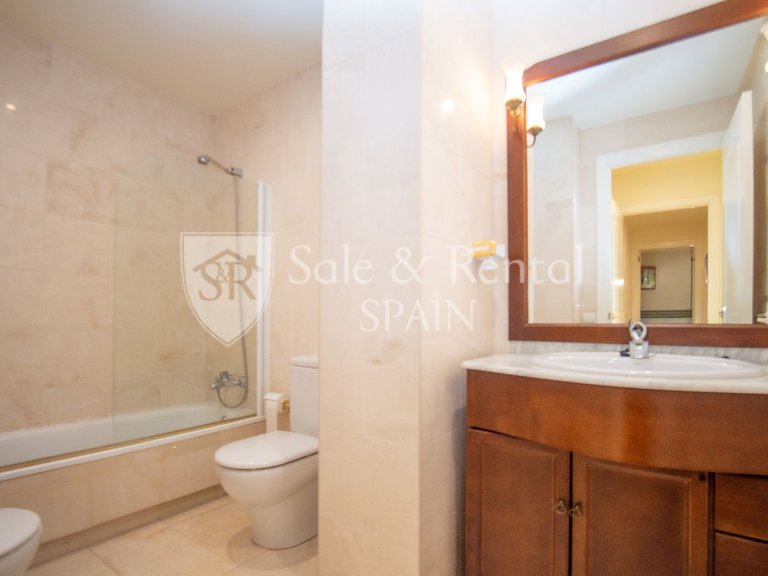 Apartment for Sale in Sant Feliu De Guixols, Gerona 18