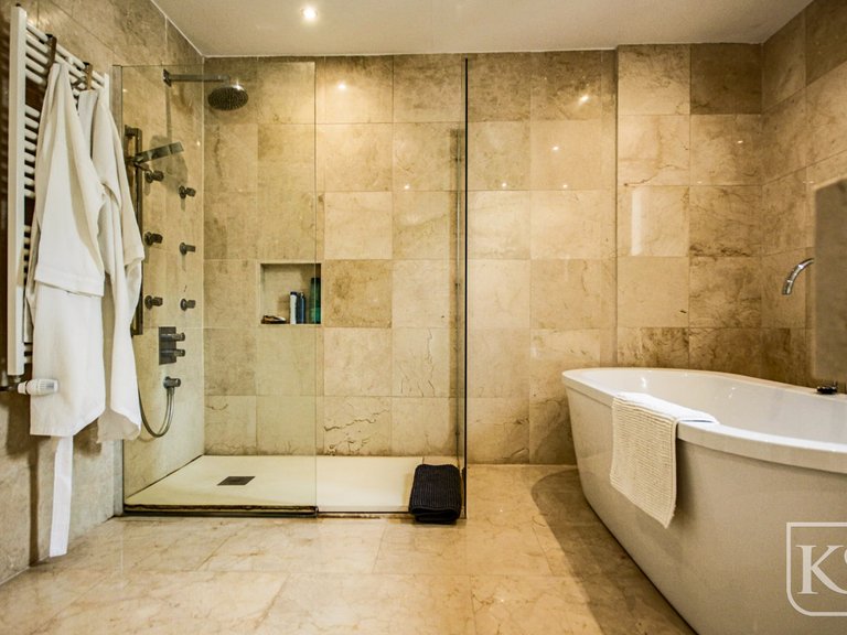 Villa for Sale in El Valle Golf Resort, Murcia 29