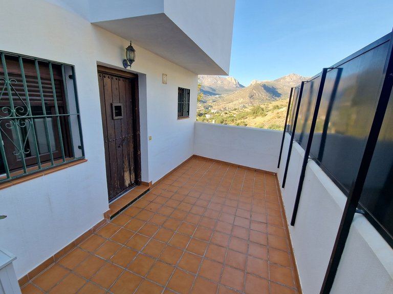 Town House for Sale in Alcaucin, Malaga 33