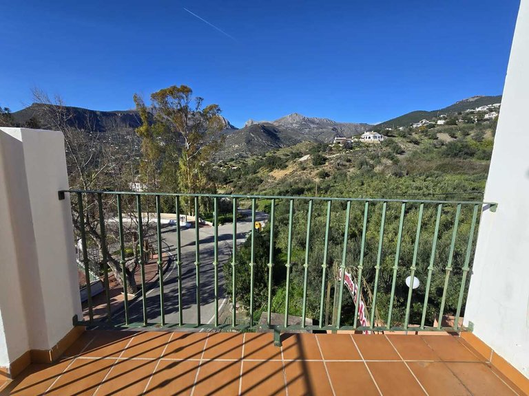 Town House for Sale in Alcaucin, Malaga 5