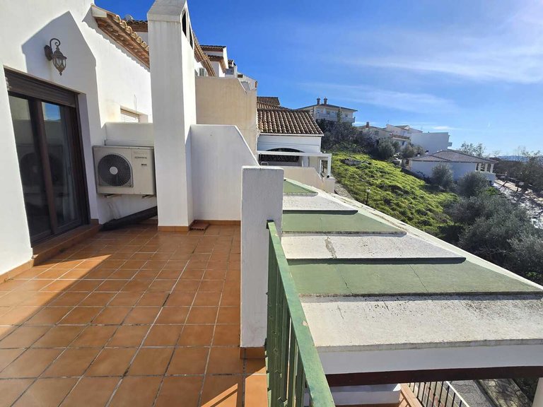 Town House for Sale in Alcaucin, Malaga 20