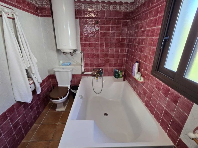 Town House for Sale in Alcaucin, Malaga 22