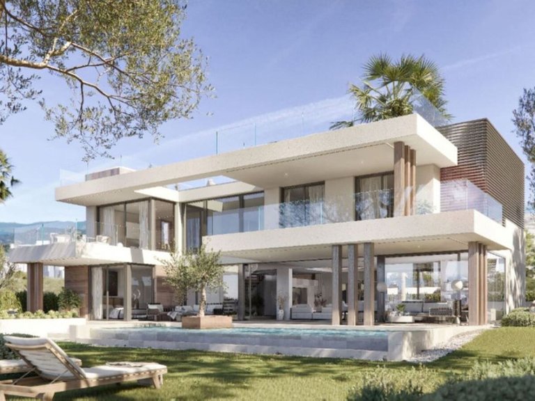 Villa for Sale in Benahavis, Malaga 1