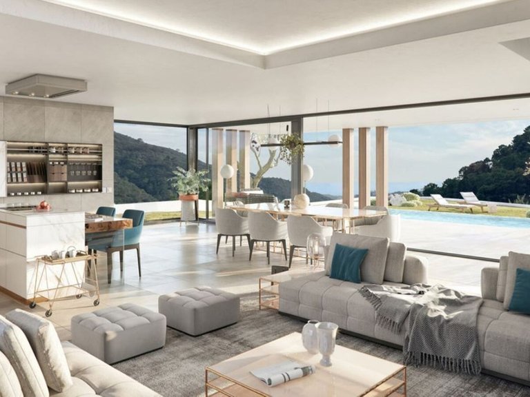 Villa for Sale in Estepona, Malaga 10