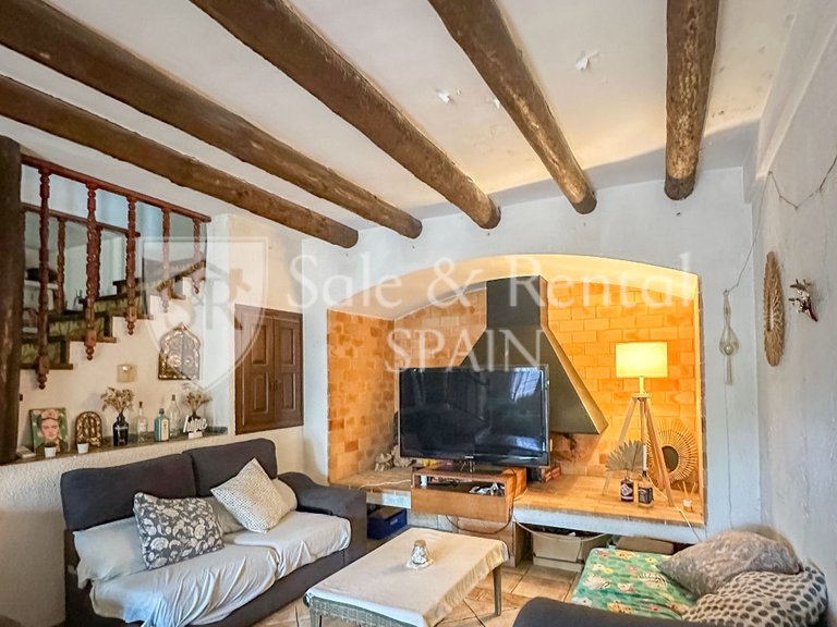 Villa for Sale in Lloret De Mar, Gerona 1