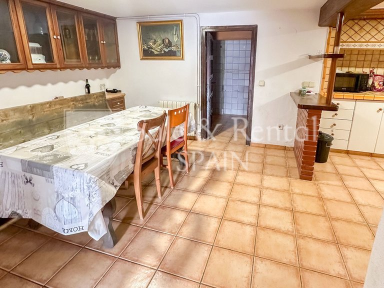 Villa for Sale in Lloret De Mar, Gerona 8