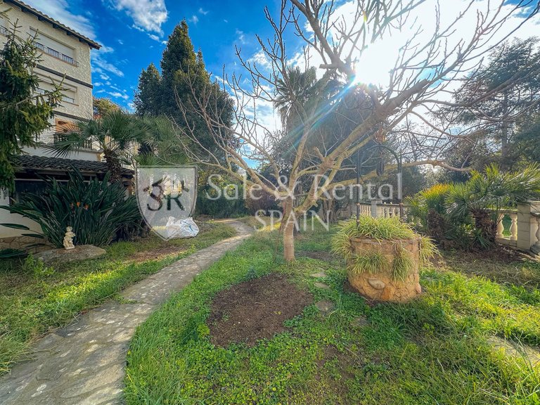 Villa for Sale in Lloret De Mar, Gerona 39