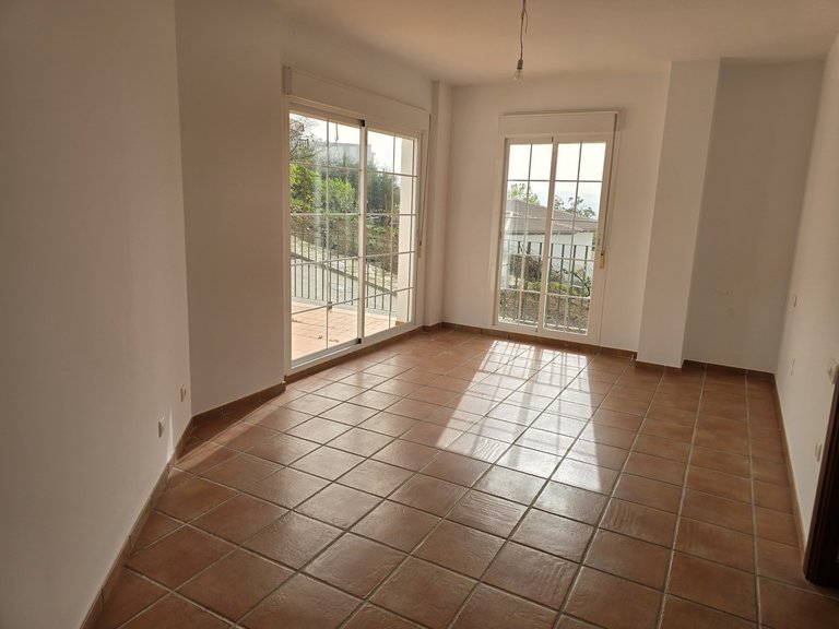 Town House for Sale in Alcaucin, Malaga 13