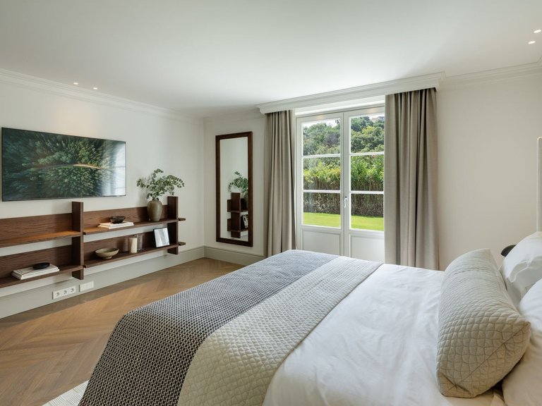 Villa for Sale in La Zagaleta, Malaga 34