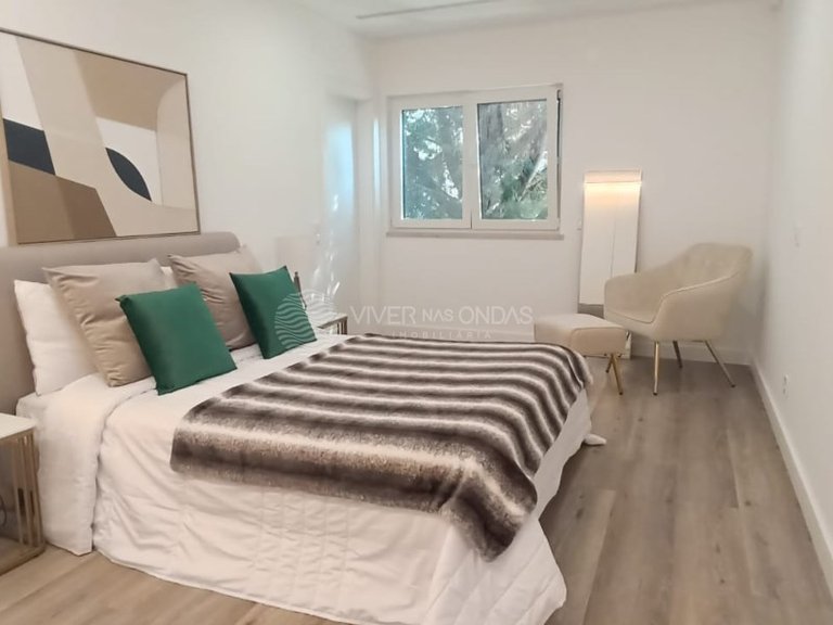 Apartment for Sale in Lisbon, Lisbon 4