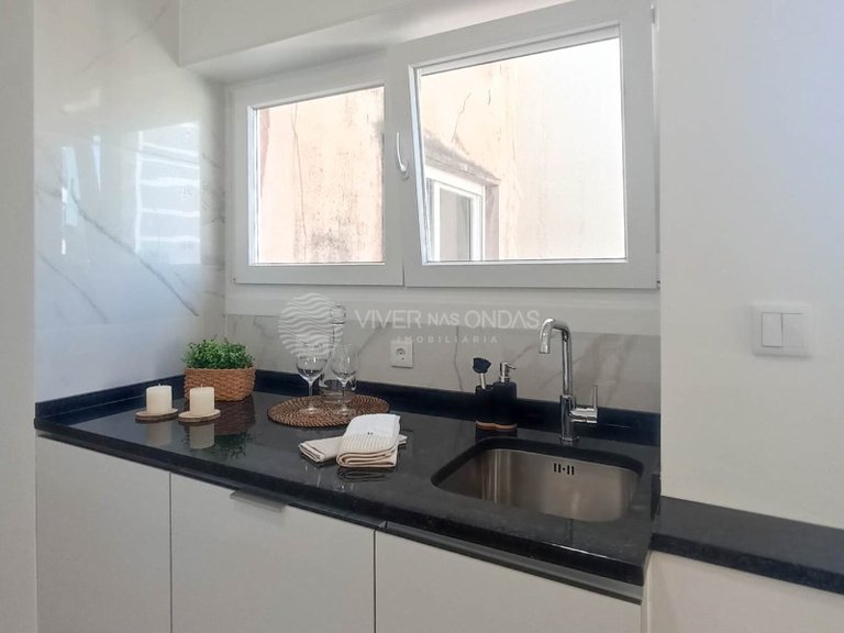Apartment for Sale in Lisbon, Lisbon 19