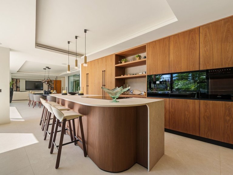 Villa for Sale in Marbella, Malaga 13