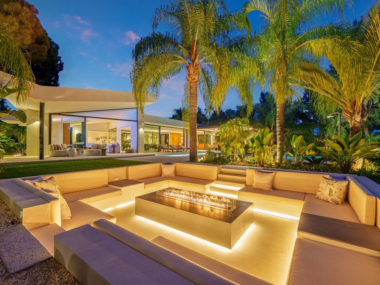 Villa for Sale in Marbella, Malaga 41