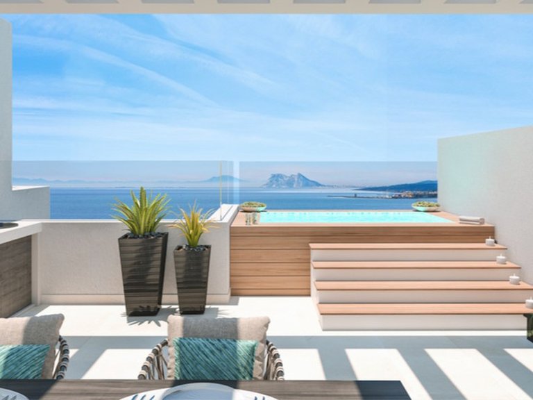 Town House for Sale in La Duquesa, Malaga 7