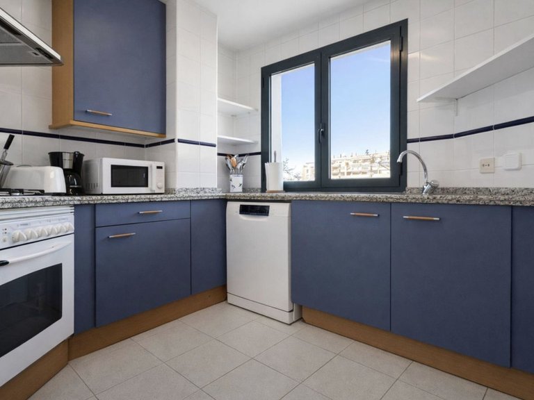 Apartment for Sale in San Pedro De Alcantara, Malaga 5