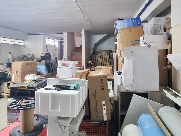 Commercial for Sale in Matosinhos, Porto 22
