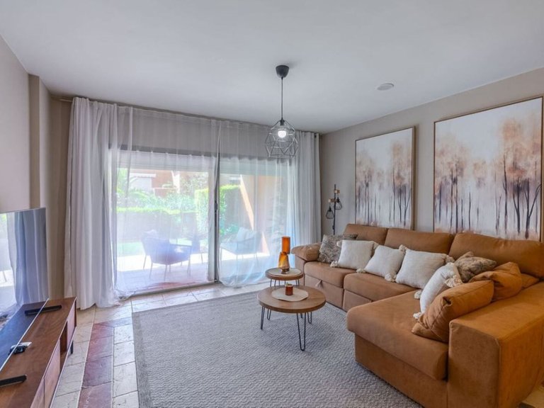 Apartment for Sale in Atalaya Isdabe, Malaga 2