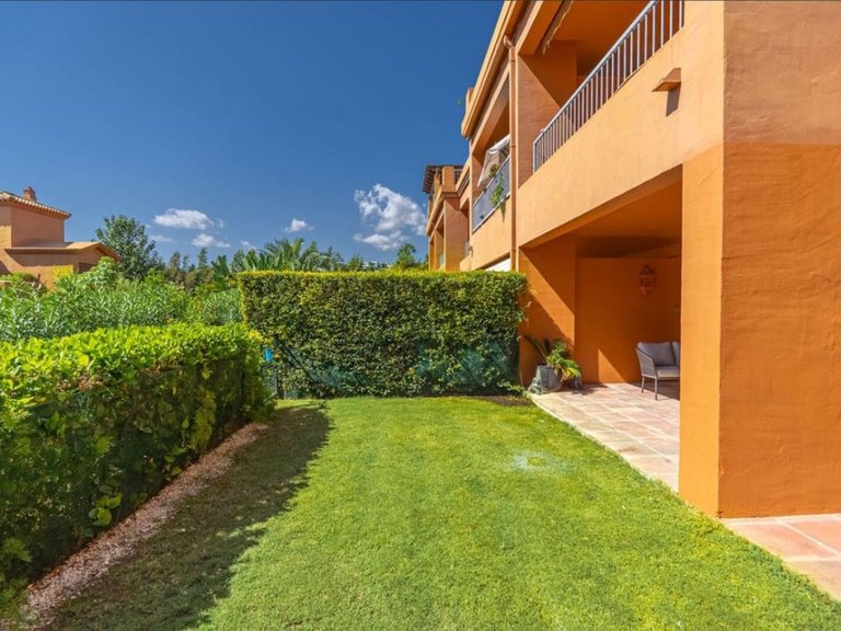 Apartment for Sale in Atalaya Isdabe, Malaga 19