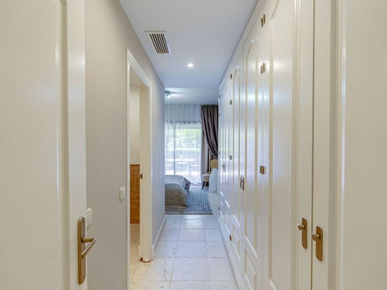 Apartment for Sale in Atalaya Isdabe, Malaga 30
