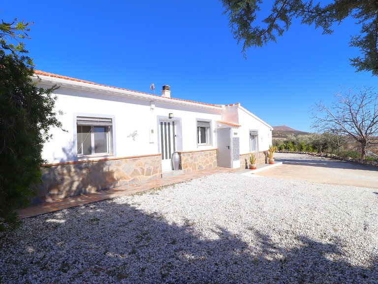 Country House for Sale in Velez-blanco, Almeria 3