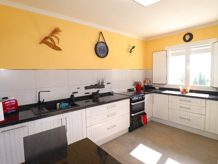 Country House for Sale in Velez-blanco, Almeria 9