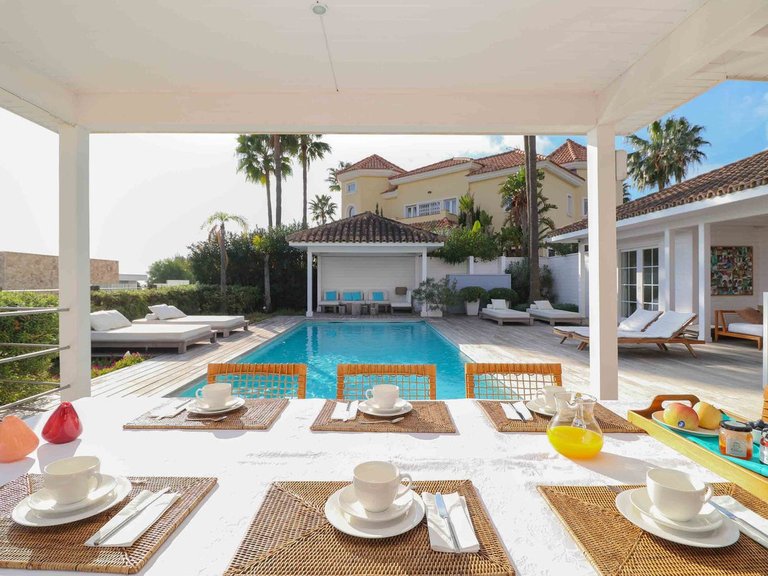 Villa for Sale in Benahavis, Malaga 24