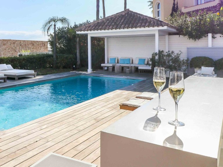 Villa for Sale in Benahavis, Malaga 32