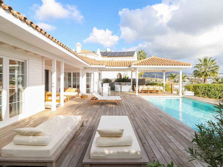 Villa for Sale in Benahavis, Malaga 34