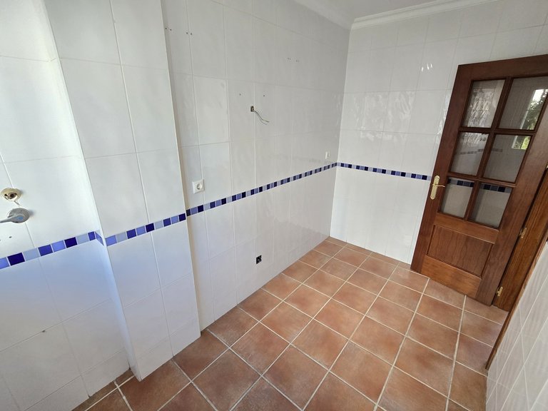 Town House for Sale in Alcaucin, Malaga 7