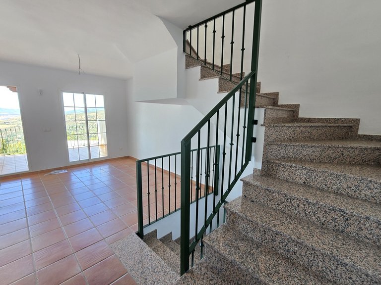 Town House for Sale in Alcaucin, Malaga 13