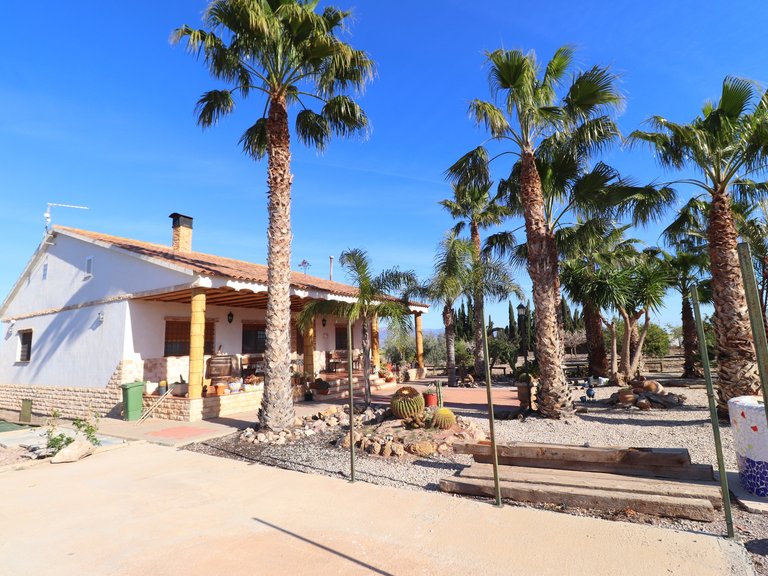 Country House for Sale in Lorca, Murcia 1