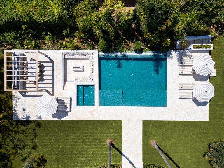 Villa for Sale in Marbella, Malaga 31